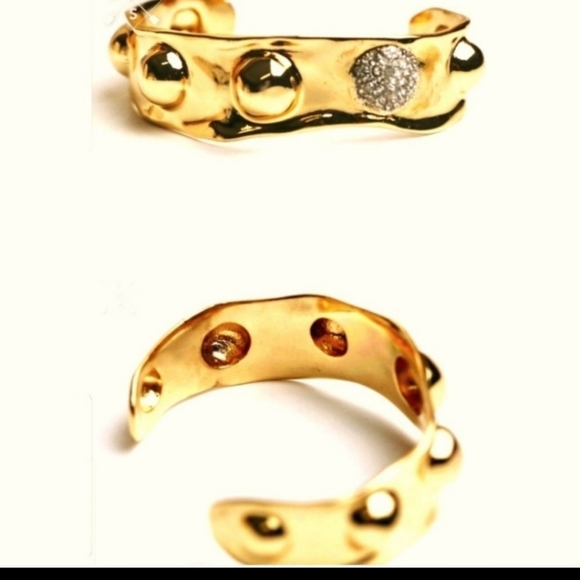 Alexis Bittar Jewelry - NWOT ALEXIS BITTAR MOULTON GOLD BRACELET EXQUISTE!! 🤩